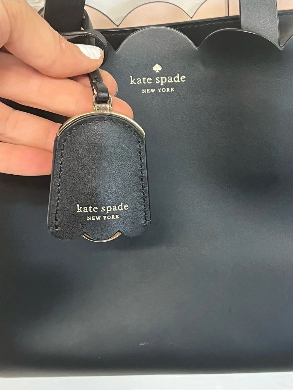 Kate Spade | Magnolia St Mini Mina Scallop Black Leather Crossbody